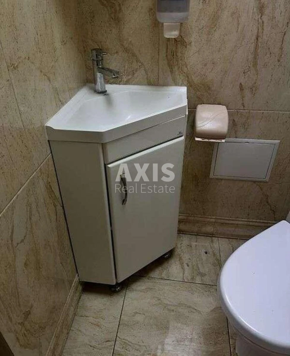 Объект сервиса пр-т Бажана Николая 10, 50м22975410