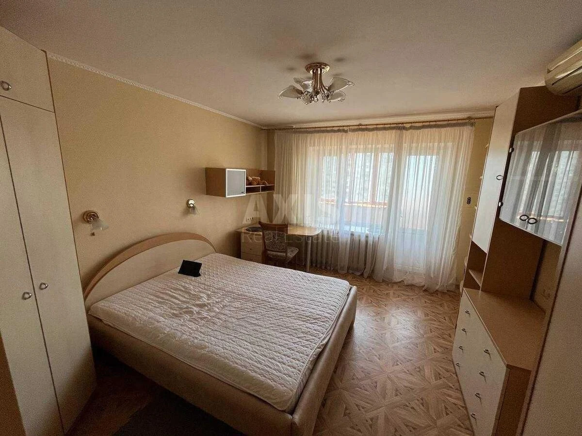 4k apartment vul. Levka Lukyanenka 13А708396