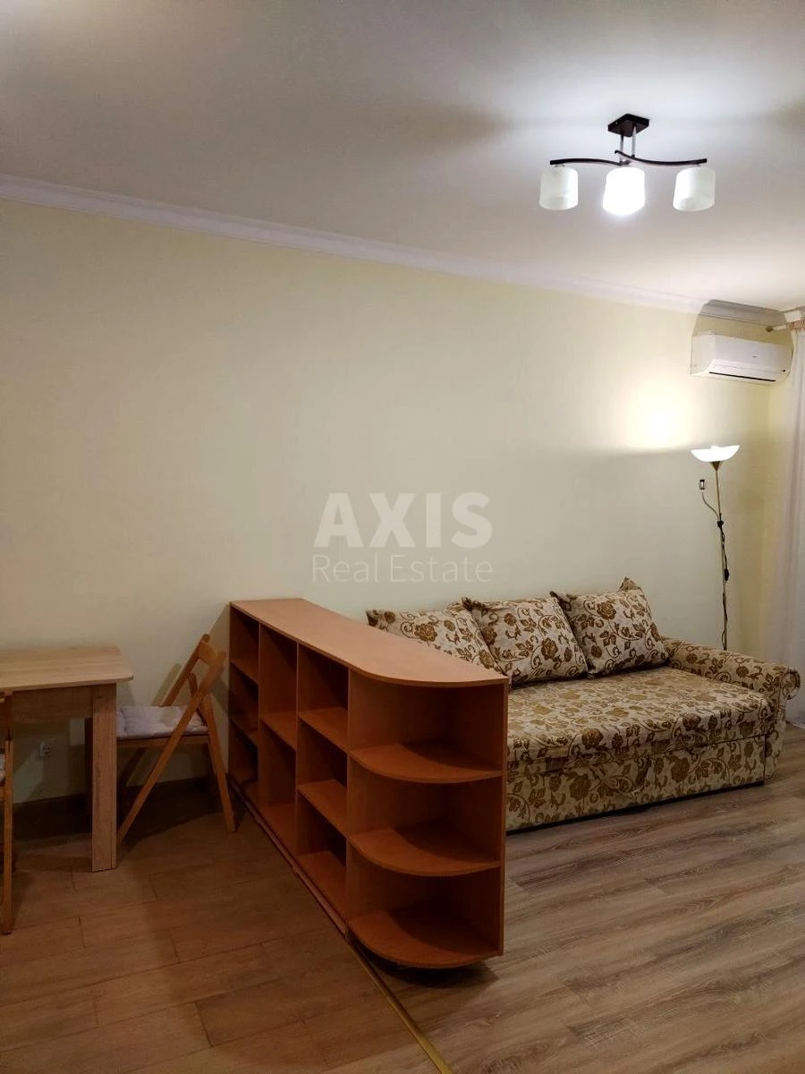 2k apartment vul. Kondratjuka Jurija 5647361