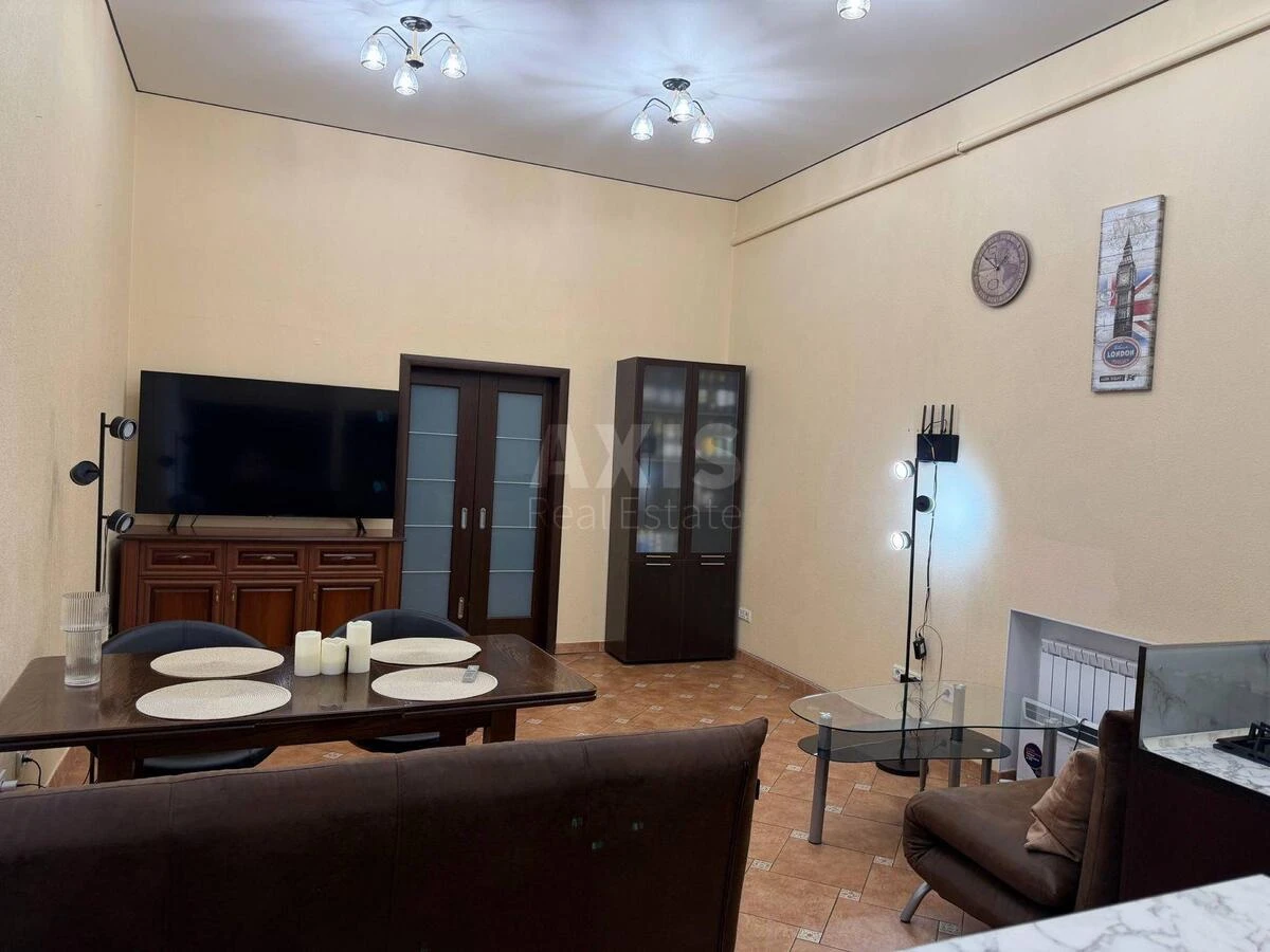 3k apartment vul. Hmel'nyc'kogo Bogdana 10706798