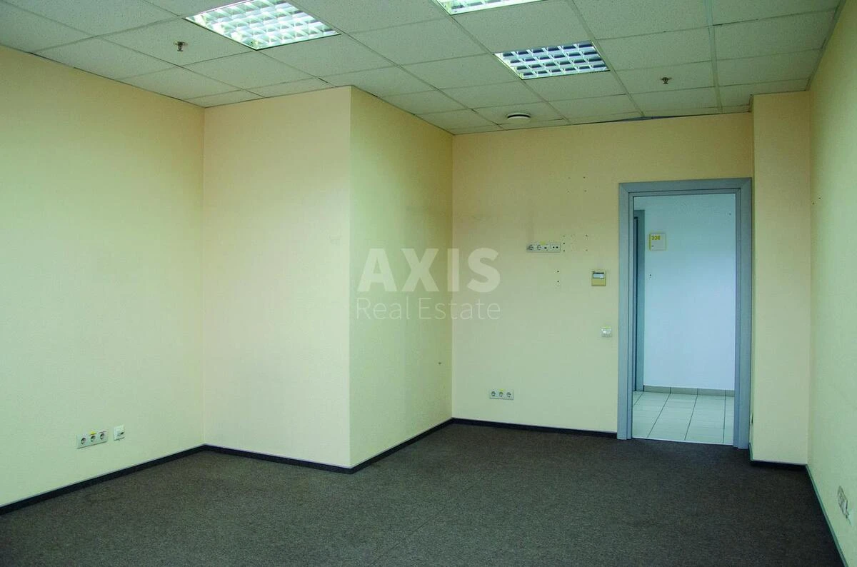 Office vul. Geroi'v Kosmosu 4, 1775m2677979