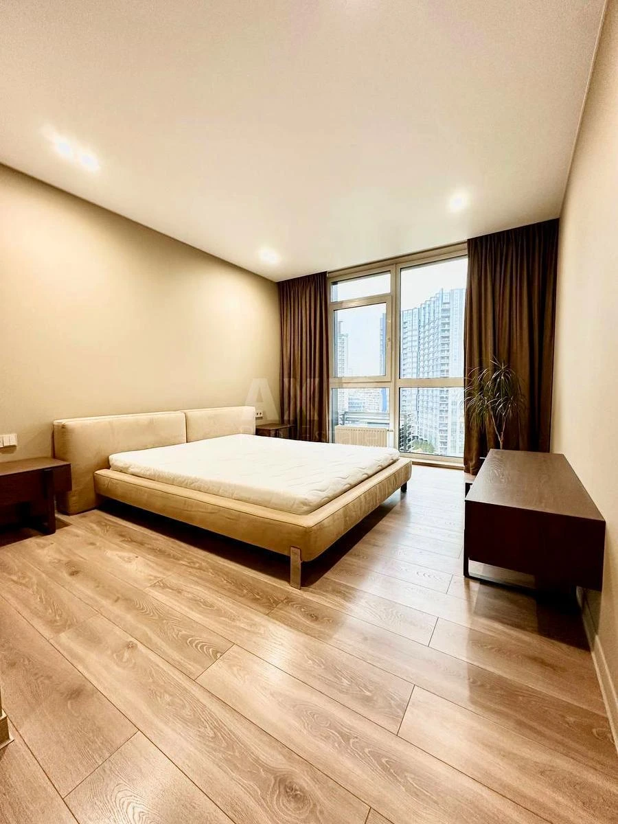 3к квартира ул. Джона Маккейна 3А644653