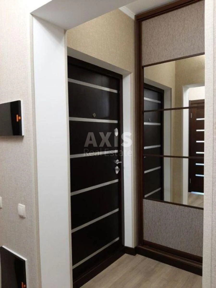 1k apartment vul. Panel'na 6351453