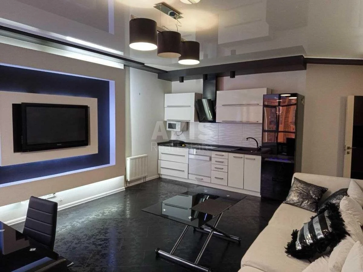 1k apartment pr-t Lobanovs'kogo 4Г683380