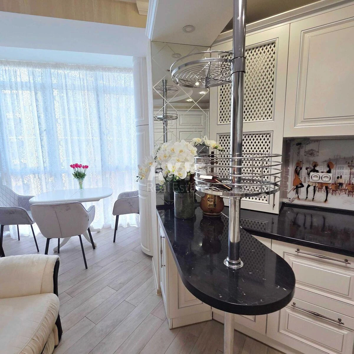 2k apartment vul. Radystiv 32688634