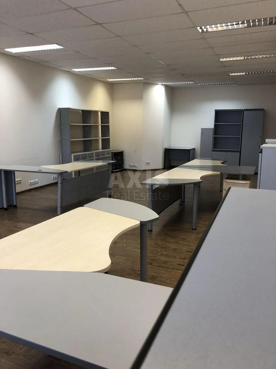 Office prov. Luk'janivs'kyj 1, 174m2667881