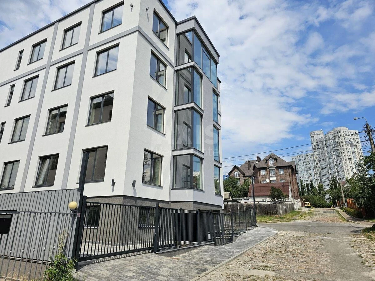 Office vul. Tovarna 1, 988m2668046