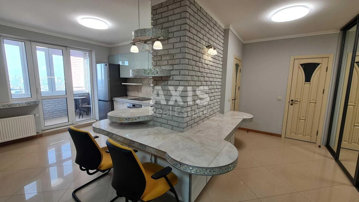 2к квартира ул. Героев Полка «Азов» 8684840