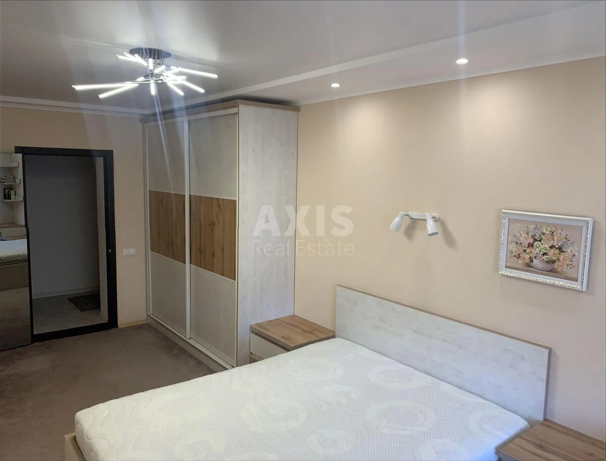 2k apartment vul. Mykil's'ko-Botanichna 17/4700093