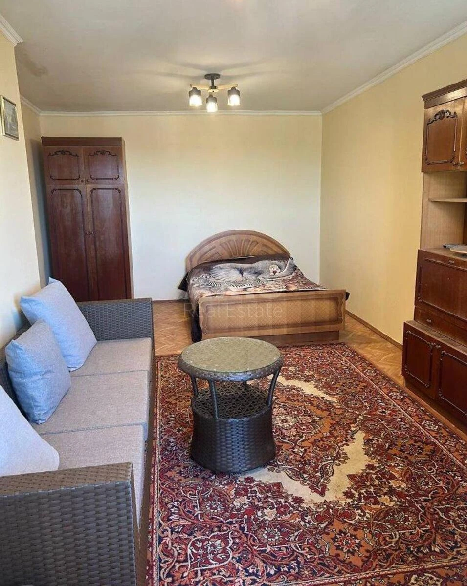 2к квартира ул. Ушакова Николая 34701062