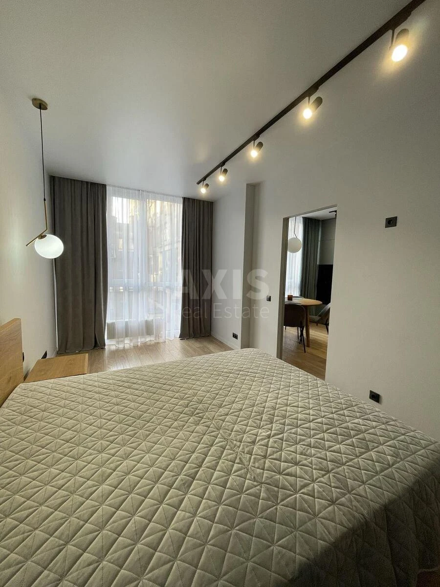 1k apartment vul. Saljutna 2Б656146