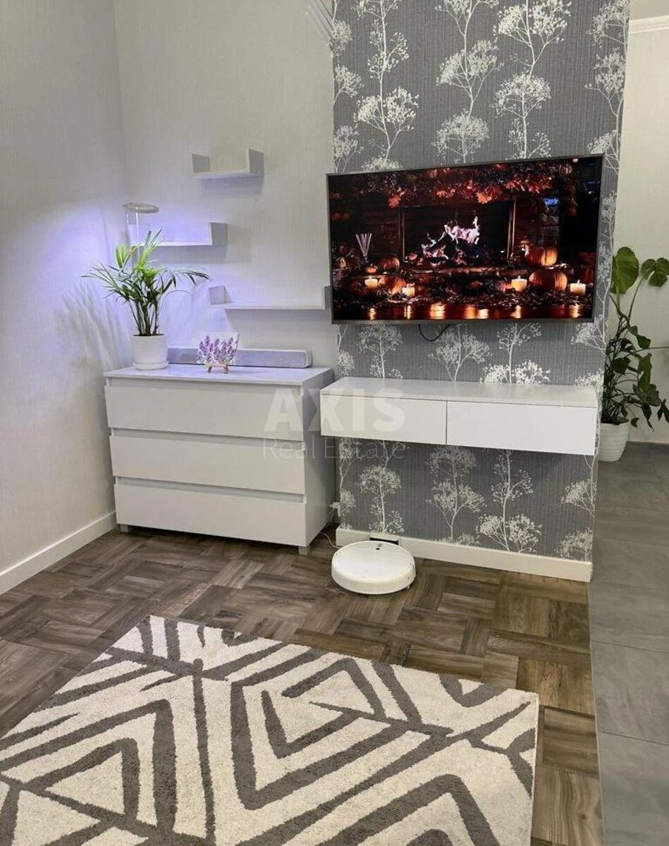 2к квартира ул. Юлии Здановской 48719772