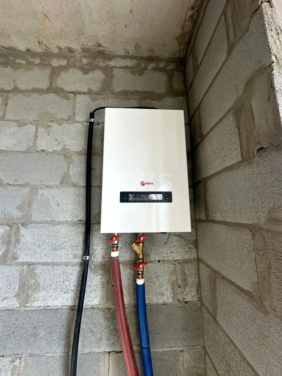 1k apartment vul. Berkovec'ka 6658109