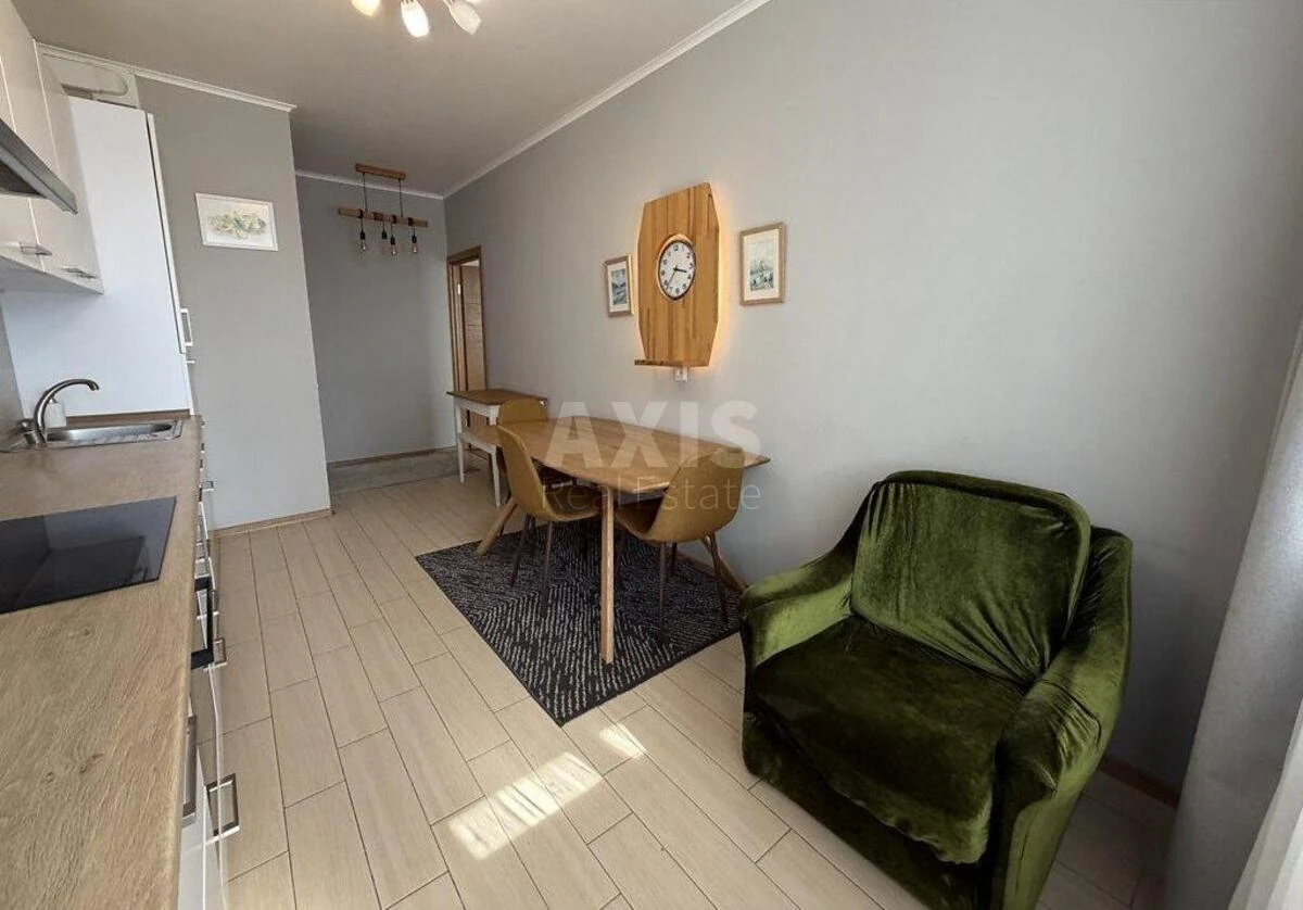 2к квартира ул. Семьи Стешенкив 9709993