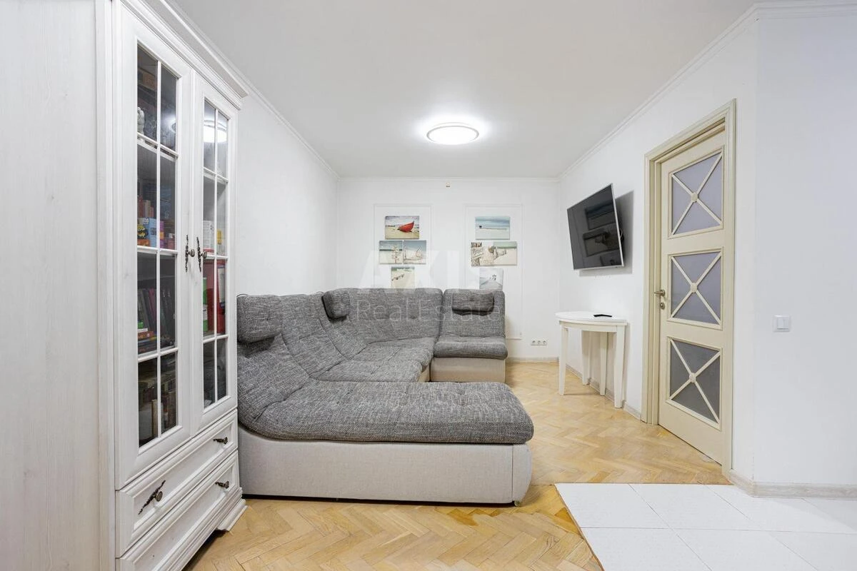 4k apartment vul. Lunachars'kogo 3Б643477