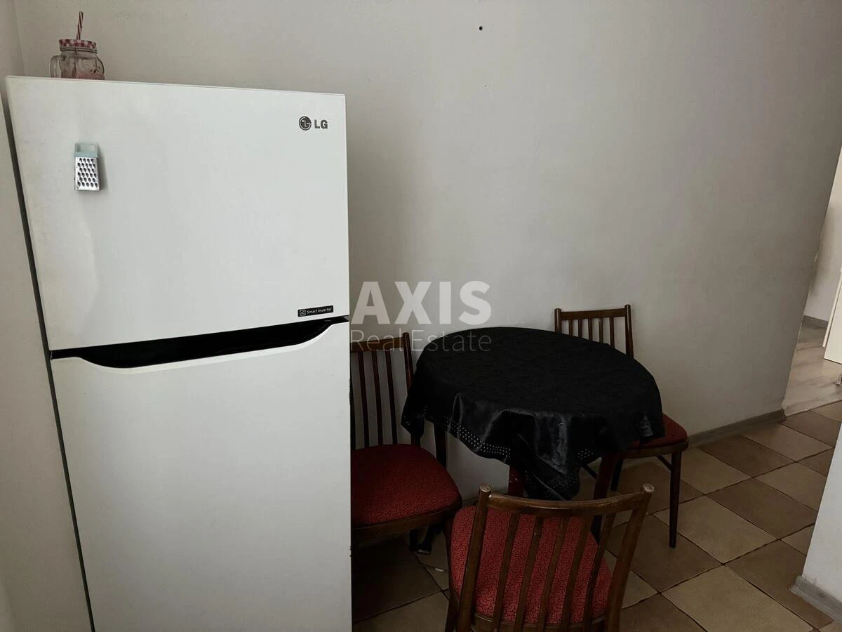 2k apartment vul. Jarmoly Viktora Thirty-eight A653411