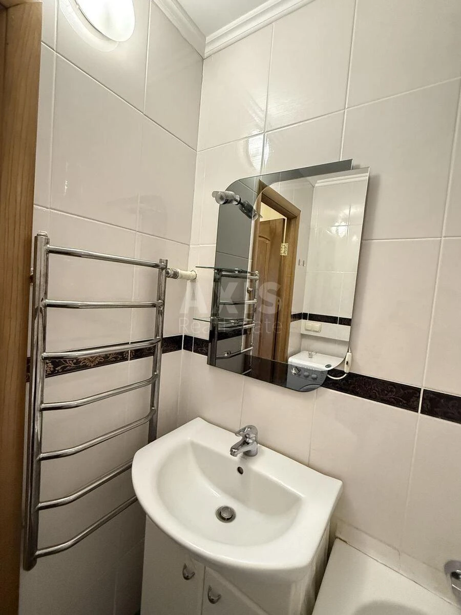 2к квартира ул. Миропольская 257140010