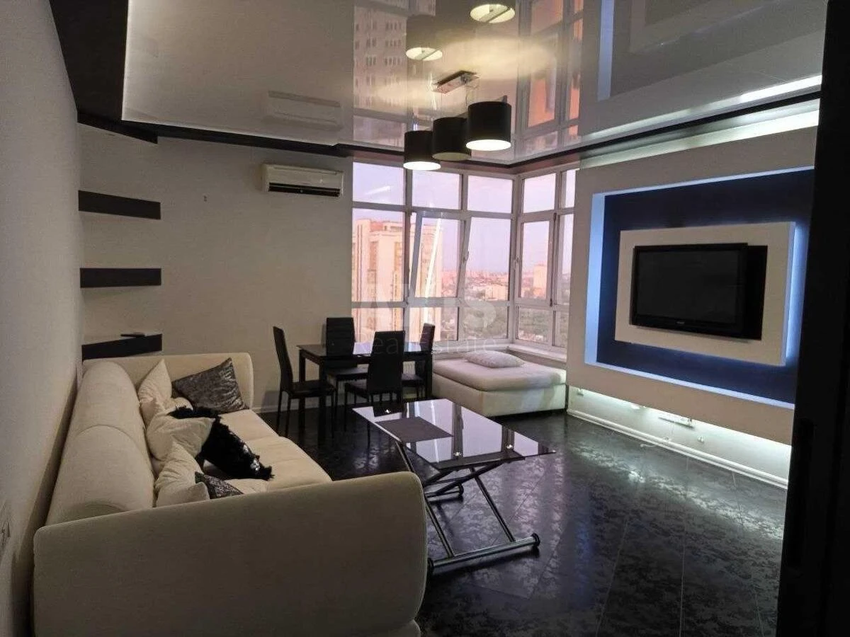 1k apartment pr-t Lobanovs'kogo 4Г683381