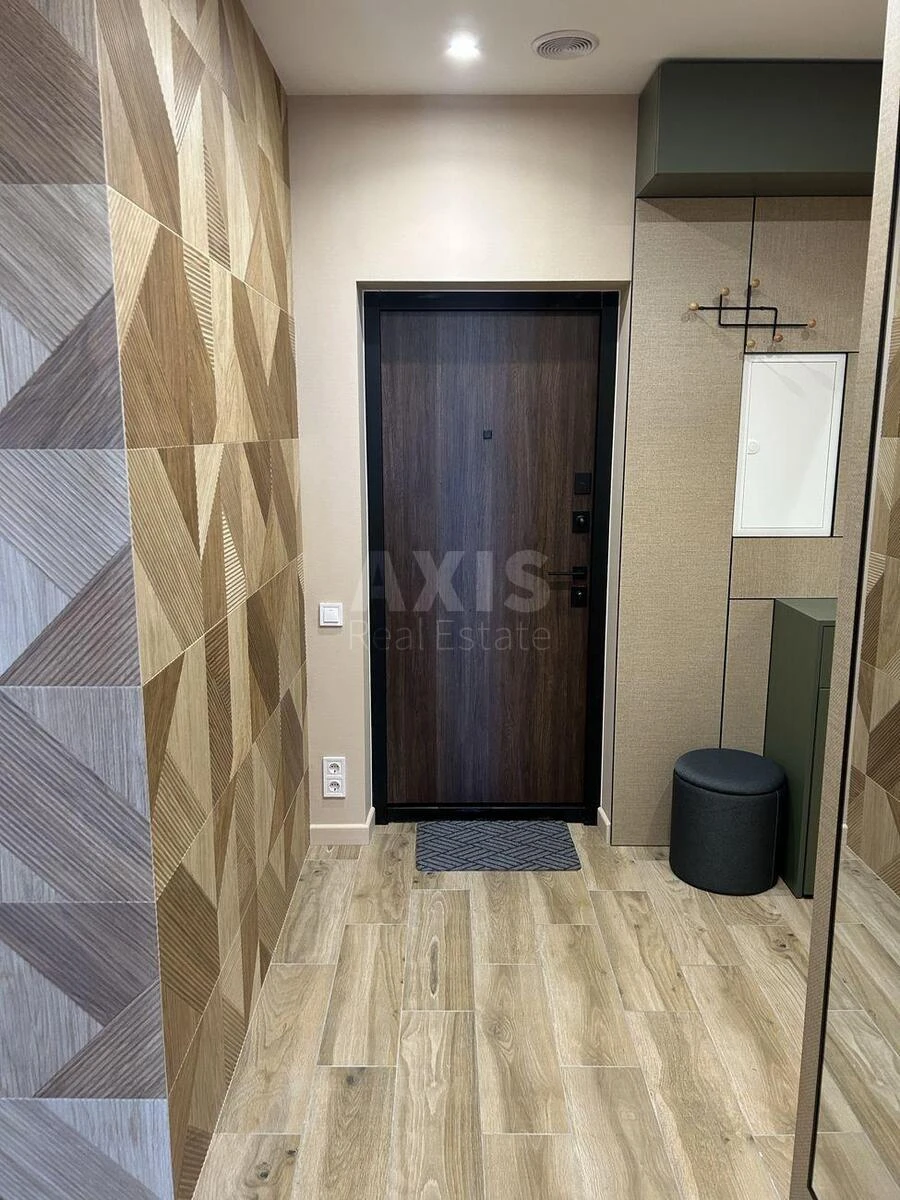 1к квартира ул. Александра Олеся 9А7110911
