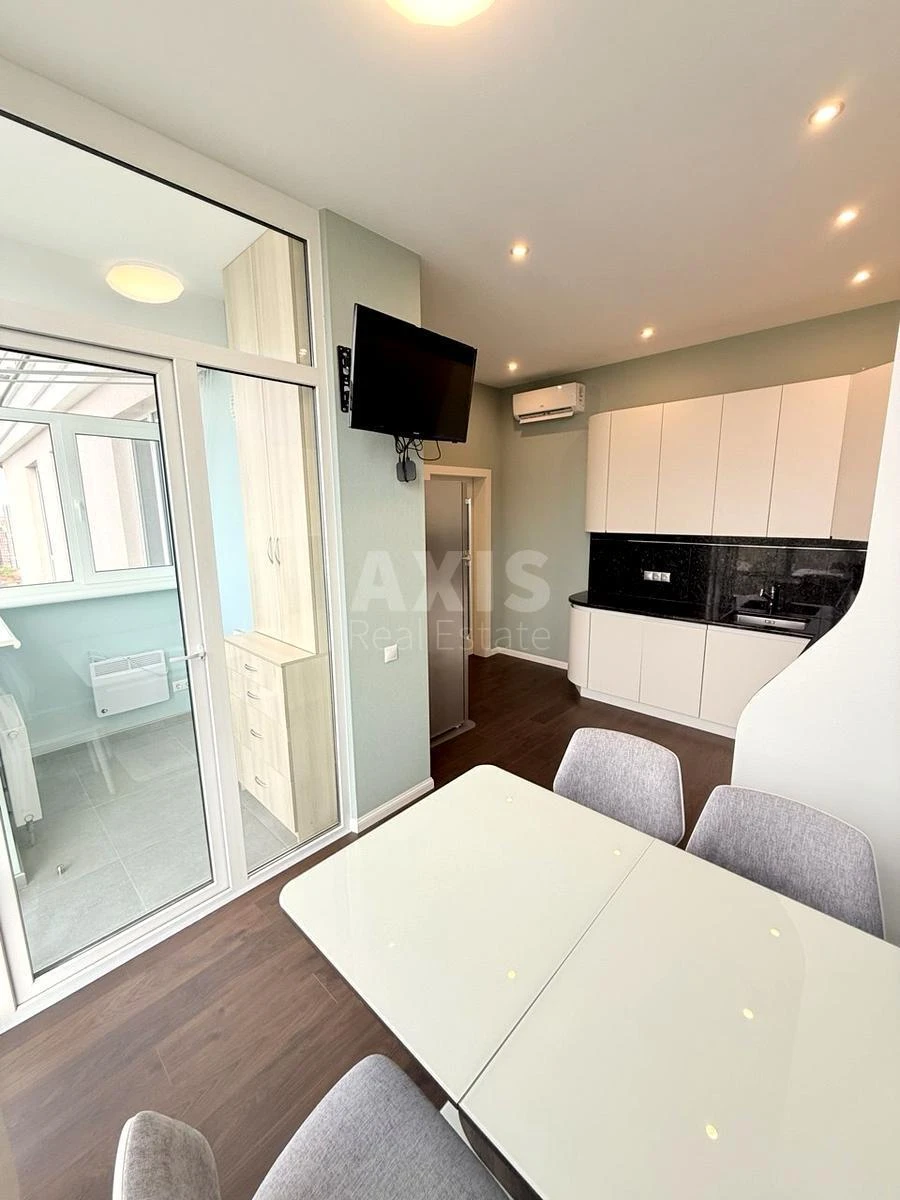 2k apartment vul. Kyrylo-Mefodii'vs'ka 2681820