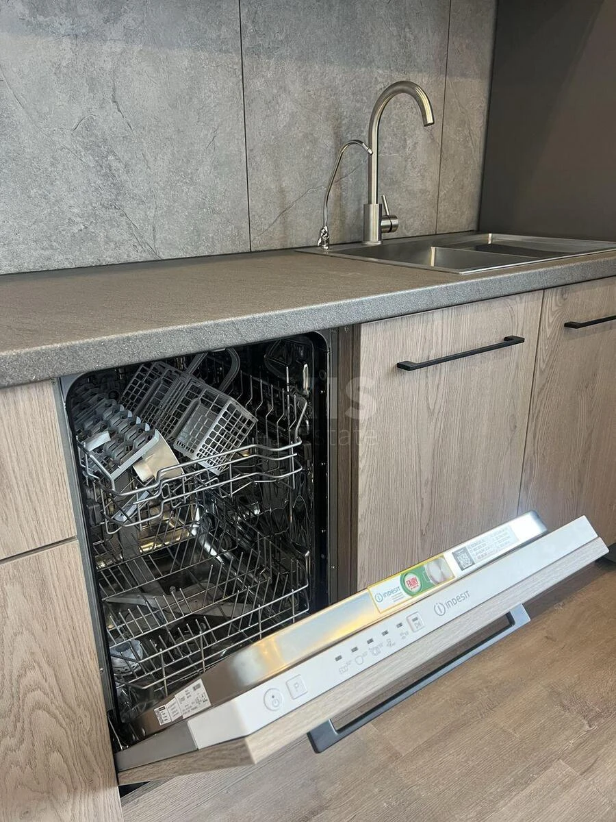 1k apartment shose Stolychne 10696741