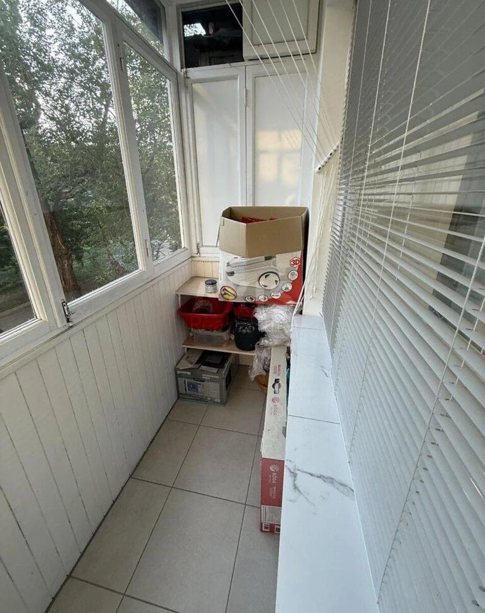 1k apartment vul. Rosijs'ka 31Б696835