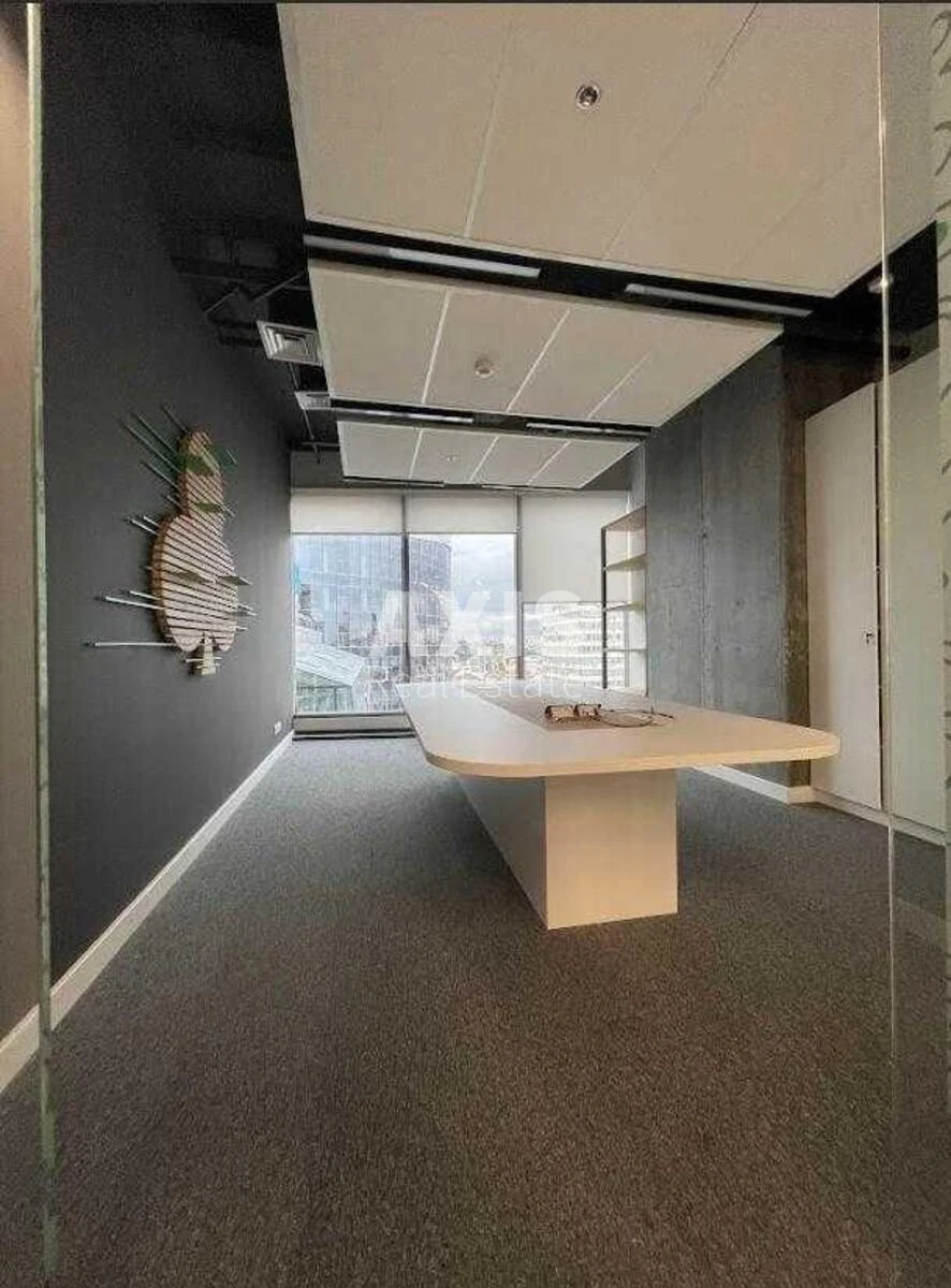 Office pl. Sportyvna One A, 446m2545775