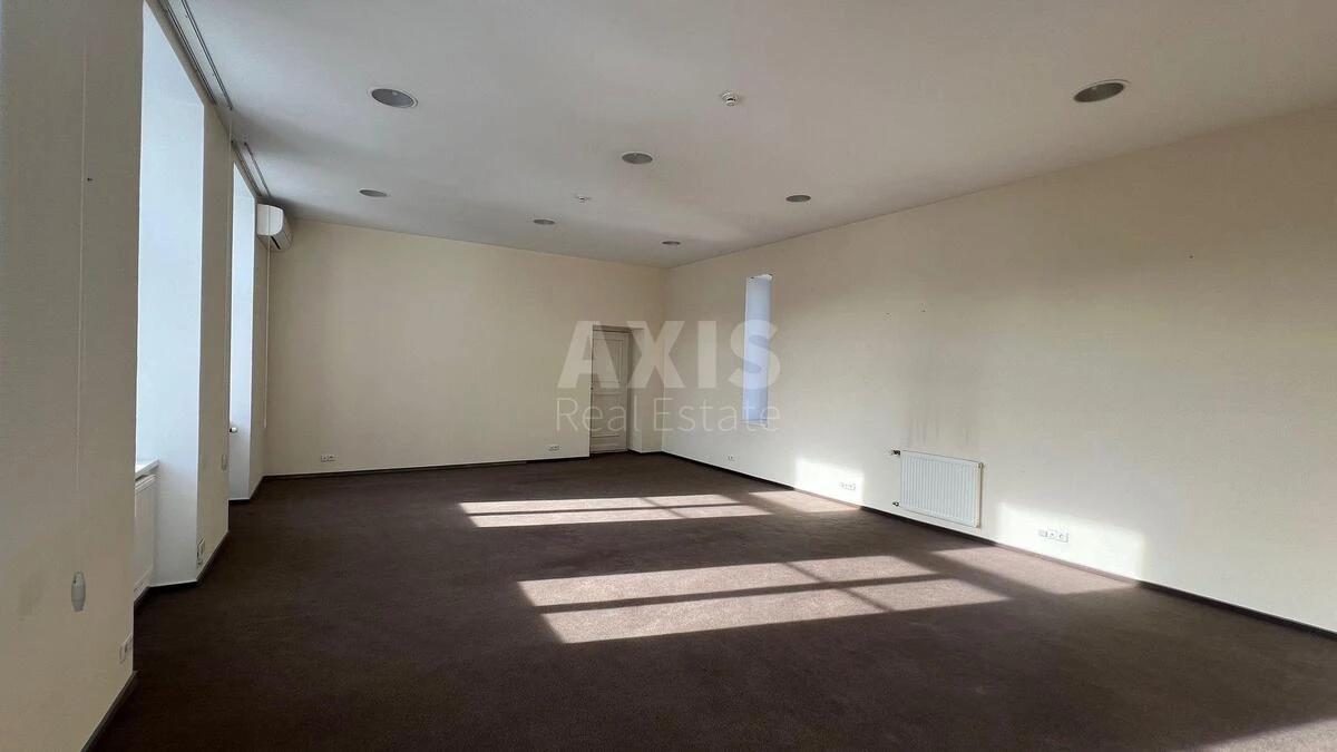 Office prov. Muzejnyj 4, 648m2650160