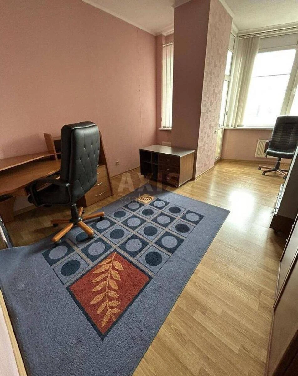 4k apartment vul. Hmel'nyc'kogo Bogdana 41713279