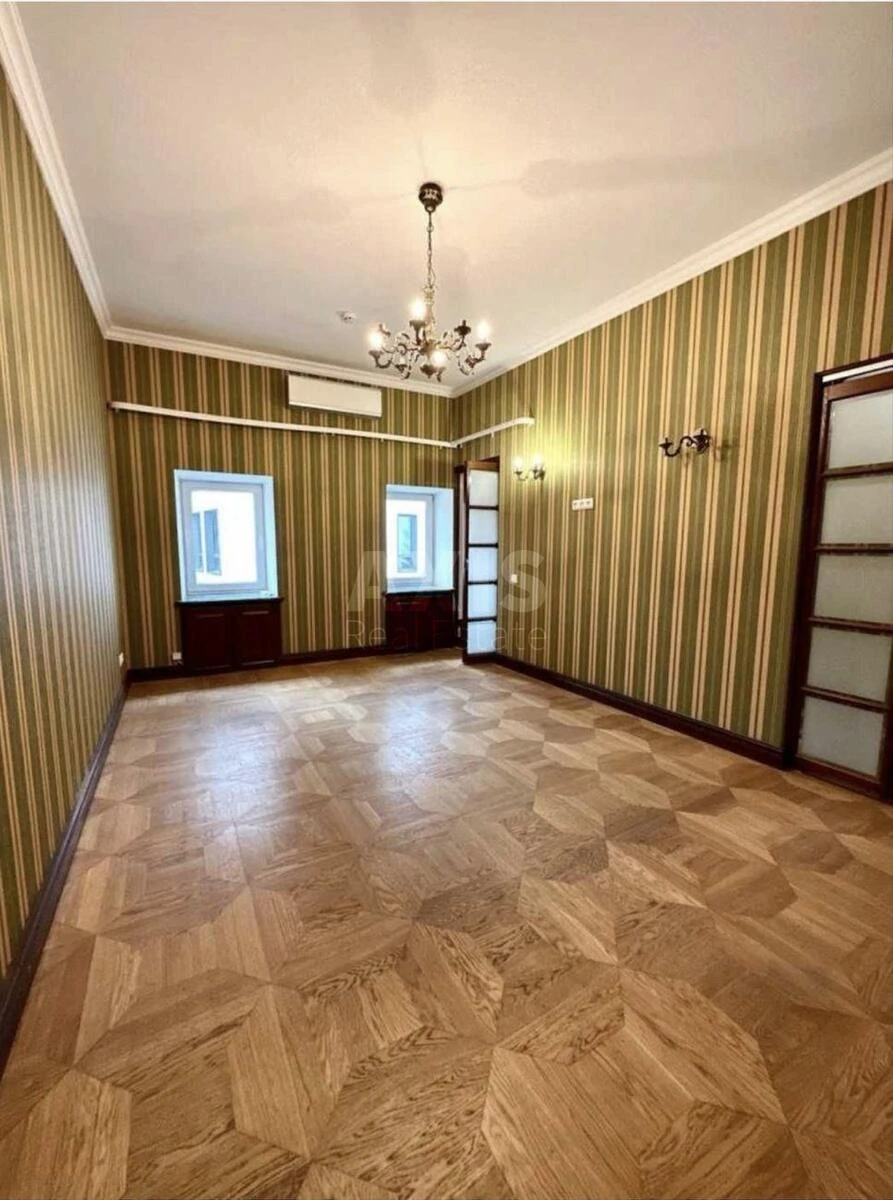 Trade object vul. Myhajlivs'ka 12Б, 1481m2635261