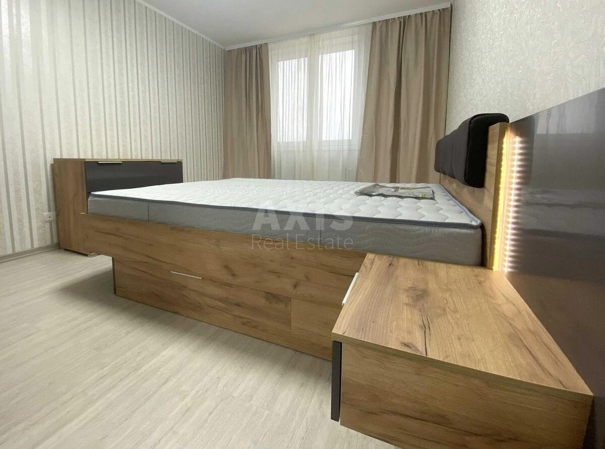 1к квартира ул. Соломии Крушельницкой 15Б6849910