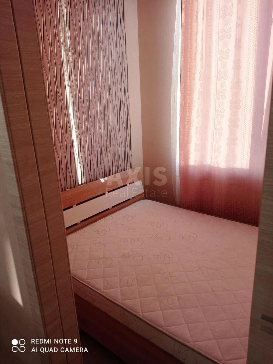 2k apartment vul. Nagirna 16660394