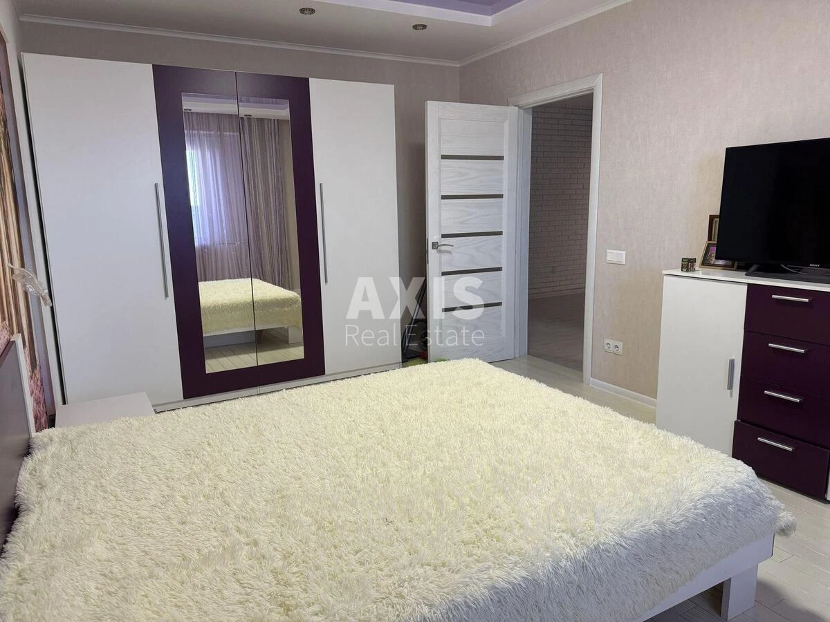 3k apartment vul. Urlivs'ka 38/235504411