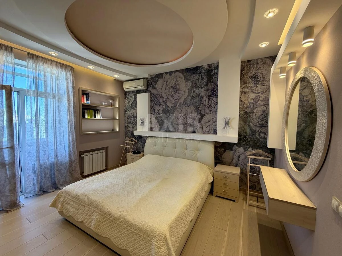 3к квартира ул. Урловская 4А7032316