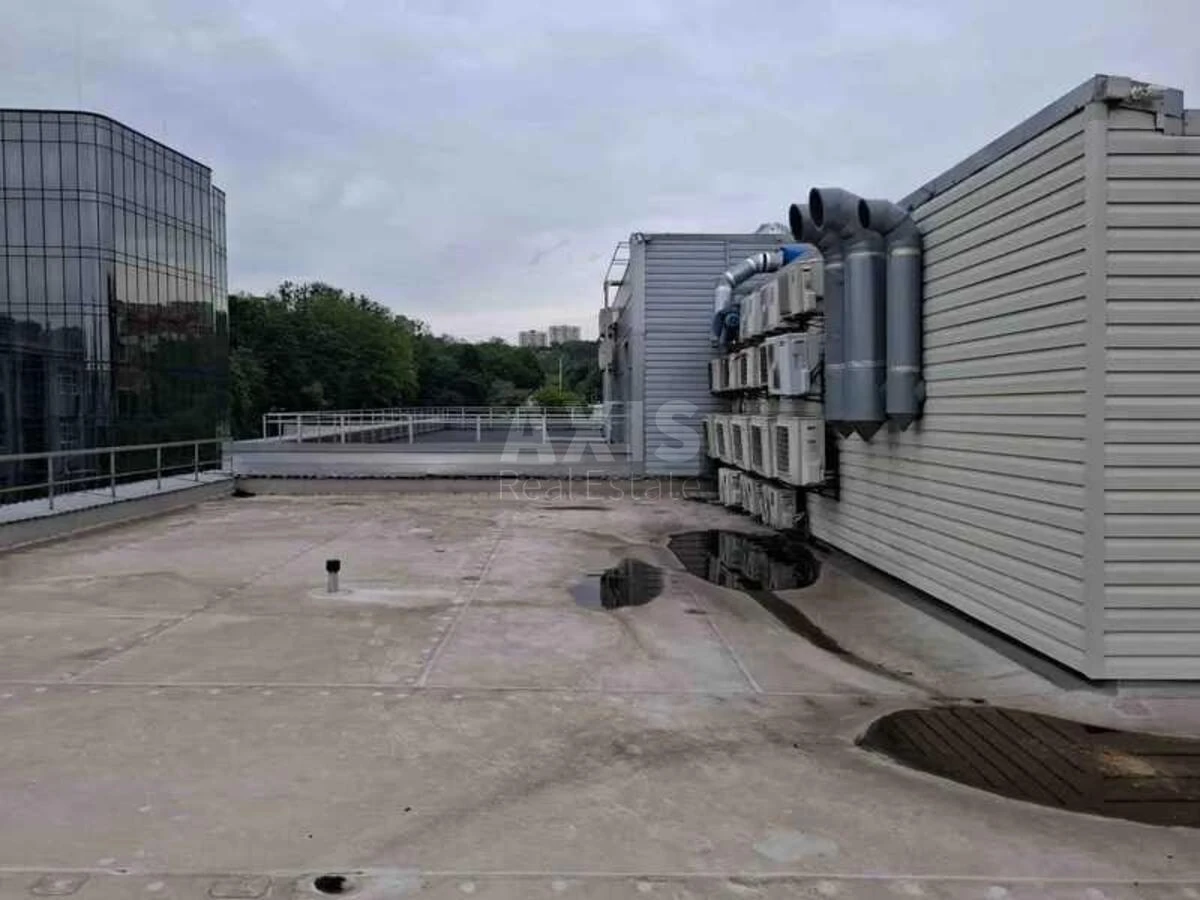 Объект сервиса ул. Протасов Яр 2, 2377м2657014