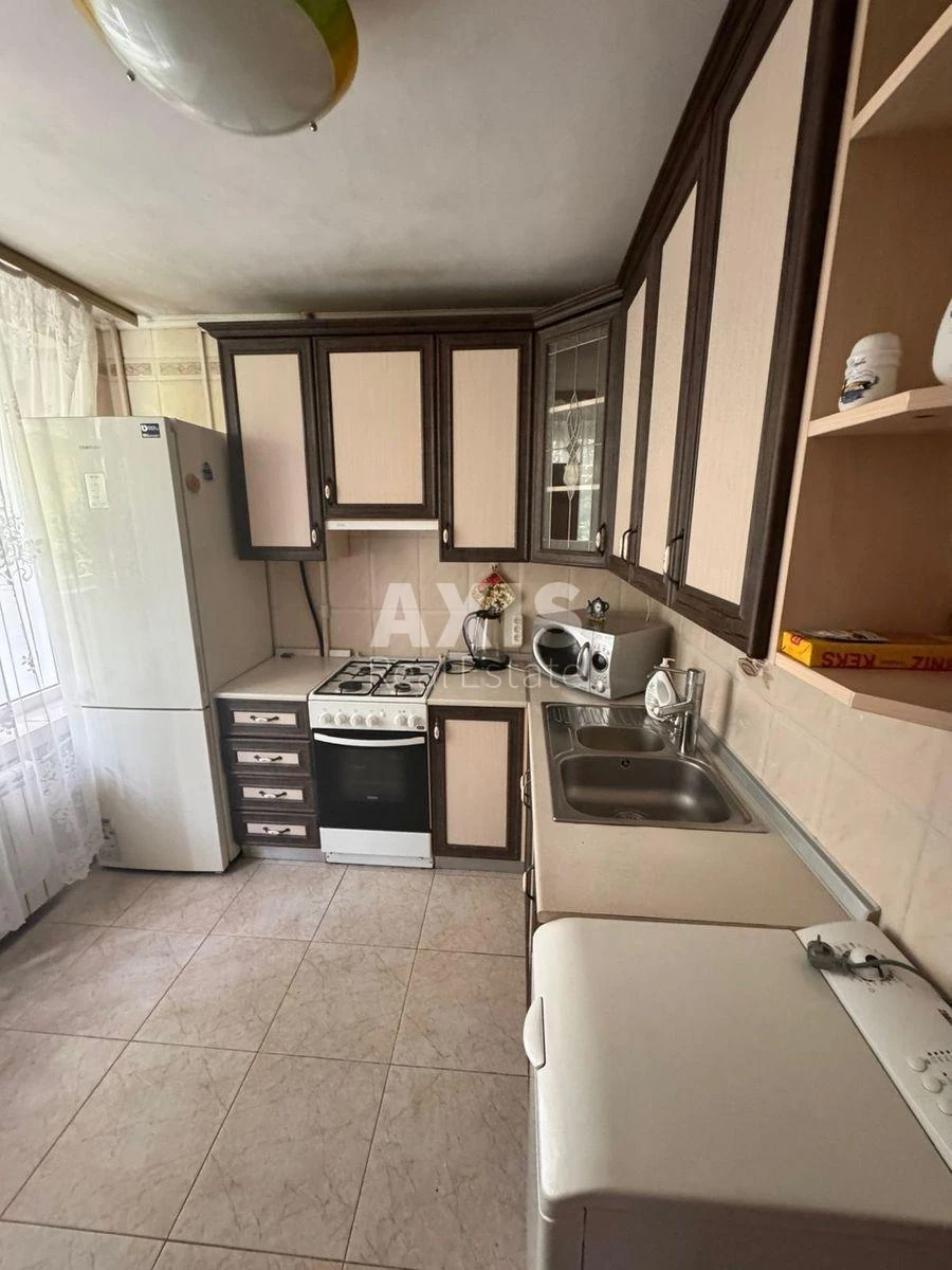 3k apartment vul. Saksagans'kogo 54/56573230