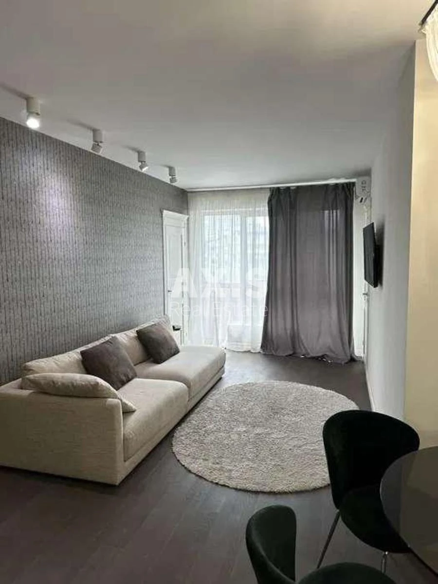 2k apartment vul. Lypkivs'kogo Vasylja Mytropolyta 16В293130