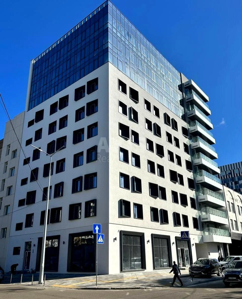 Office vul. Pochajnyns'ka 25/49, 496m2704879