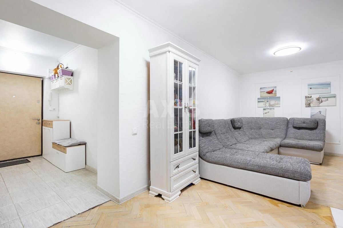 4k apartment vul. Lunachars'kogo 3Б643478