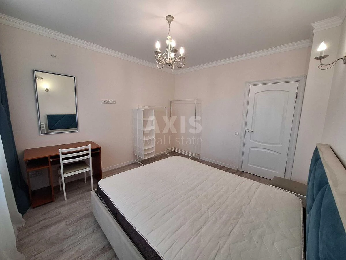 4k apartment vul. Myhajla Maksymovycha 3Д661287