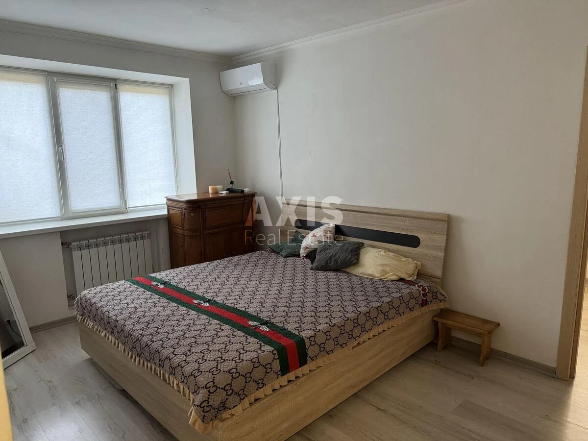 2k apartment vul. Jarmoly Viktora Thirty-eight A653412