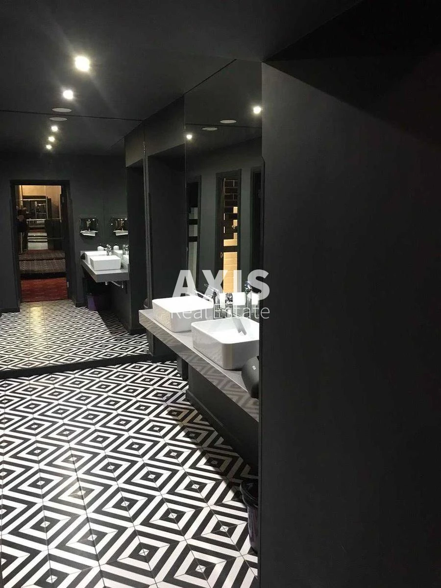 Trade object pl. Bessarabs'ka 2, 630m2419122