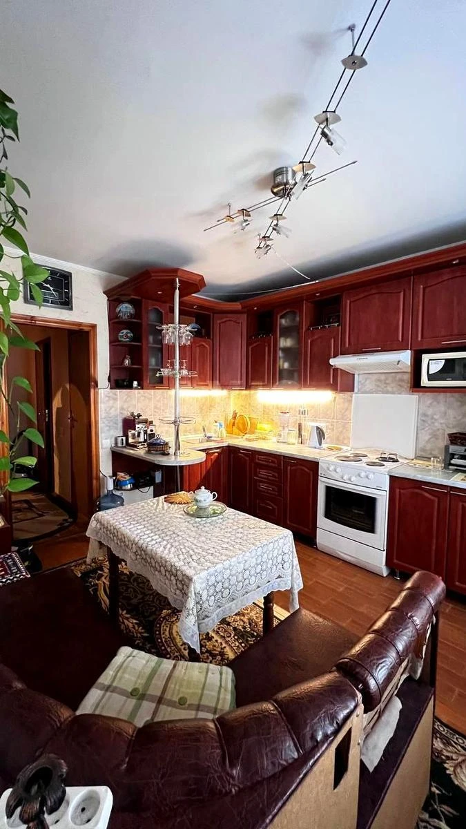 3k apartment vul. Sosnyc'ka 1969399