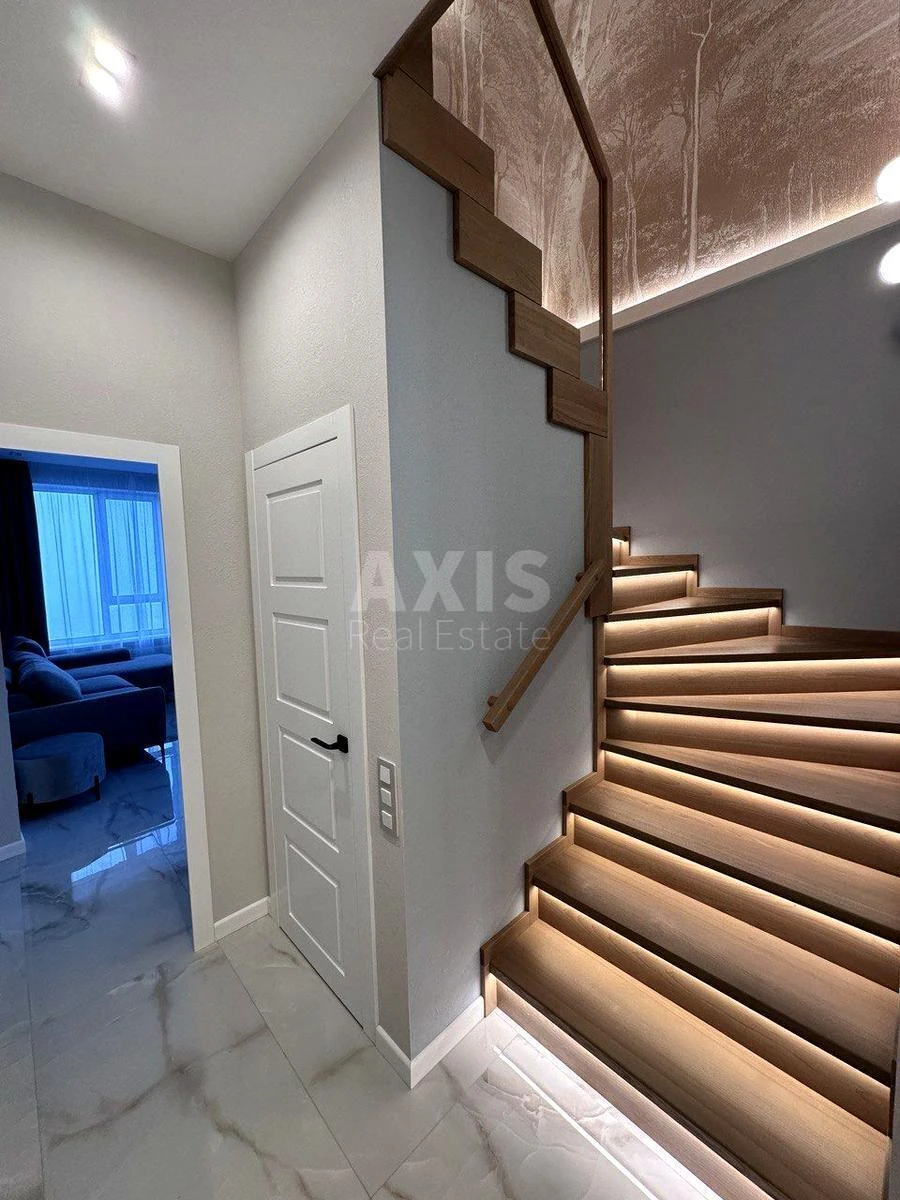 3к квартира ул. Василия Тютюнника 28А679325