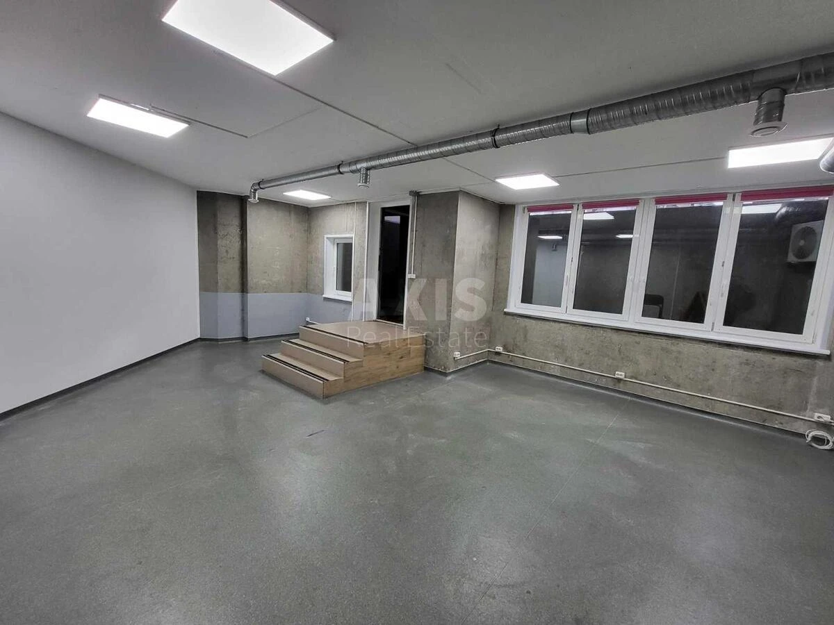 Объект торговли ул. Срибнокильская 1, 67м2667341