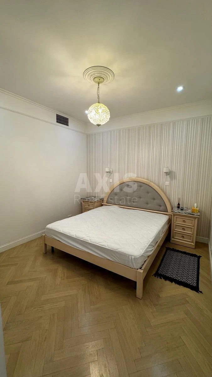2k apartment vul. Zhyljans'ka 596844717