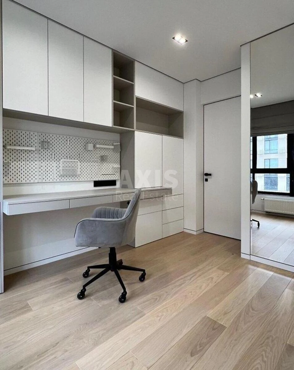 3k apartment vul. Saljutna 2, корп. 9537081