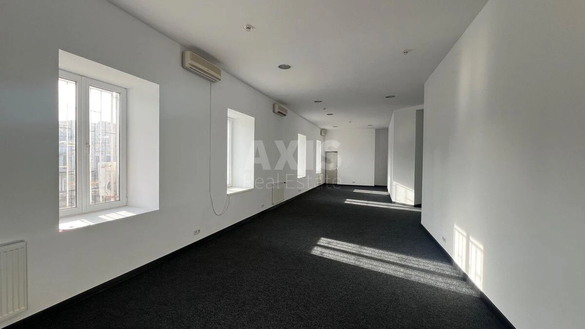 Office prov. Muzejnyj 4, 648m2650161