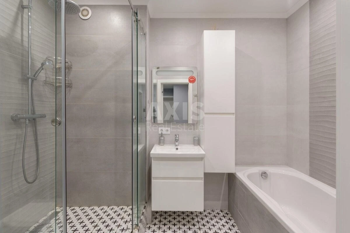 1k apartment vul. Radystiv 326357213