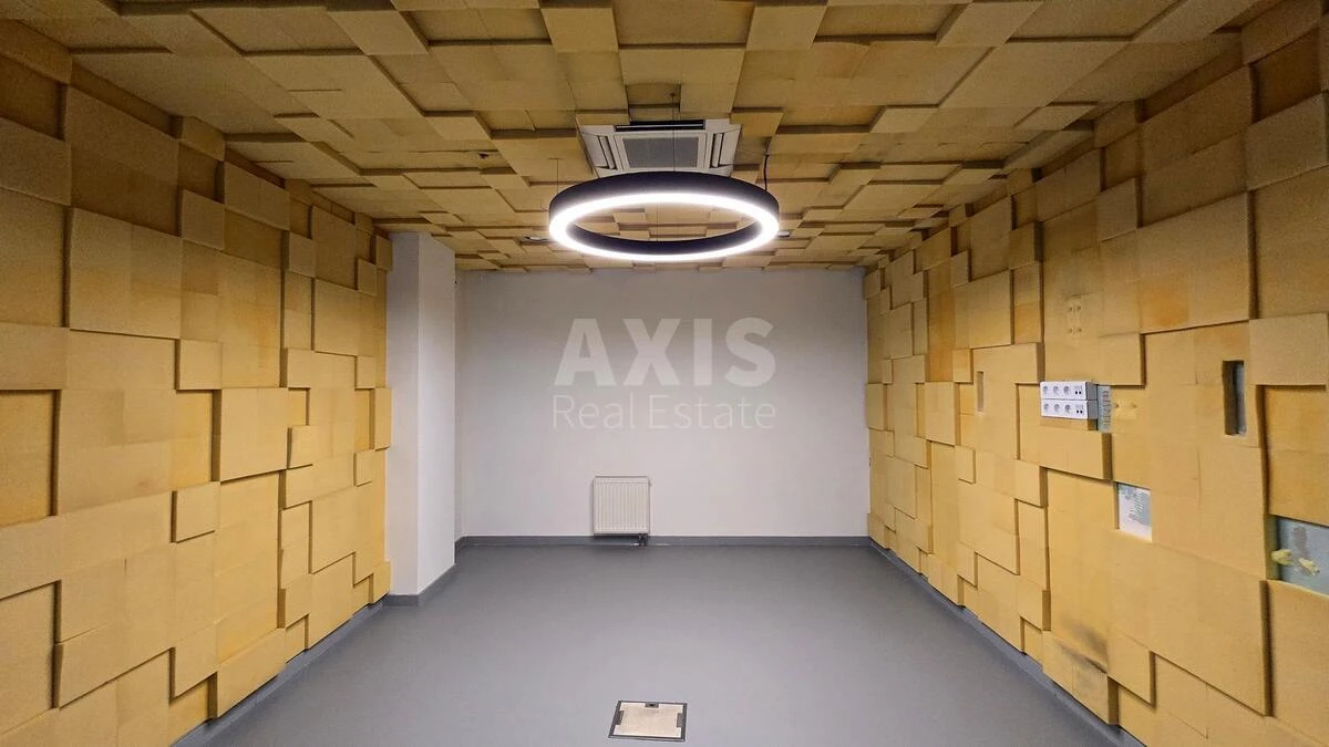 Офис ул. Саксаганского 90, 900м26686617